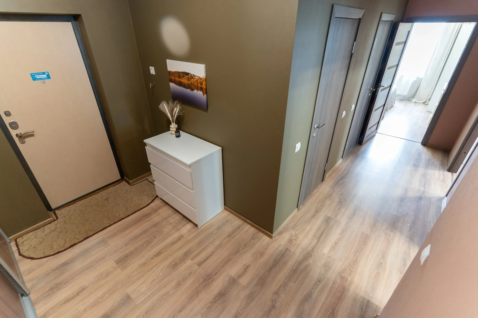 Апартаменты Stepanenkov Двухкомнатные с балконом на Колмогорова 73/4