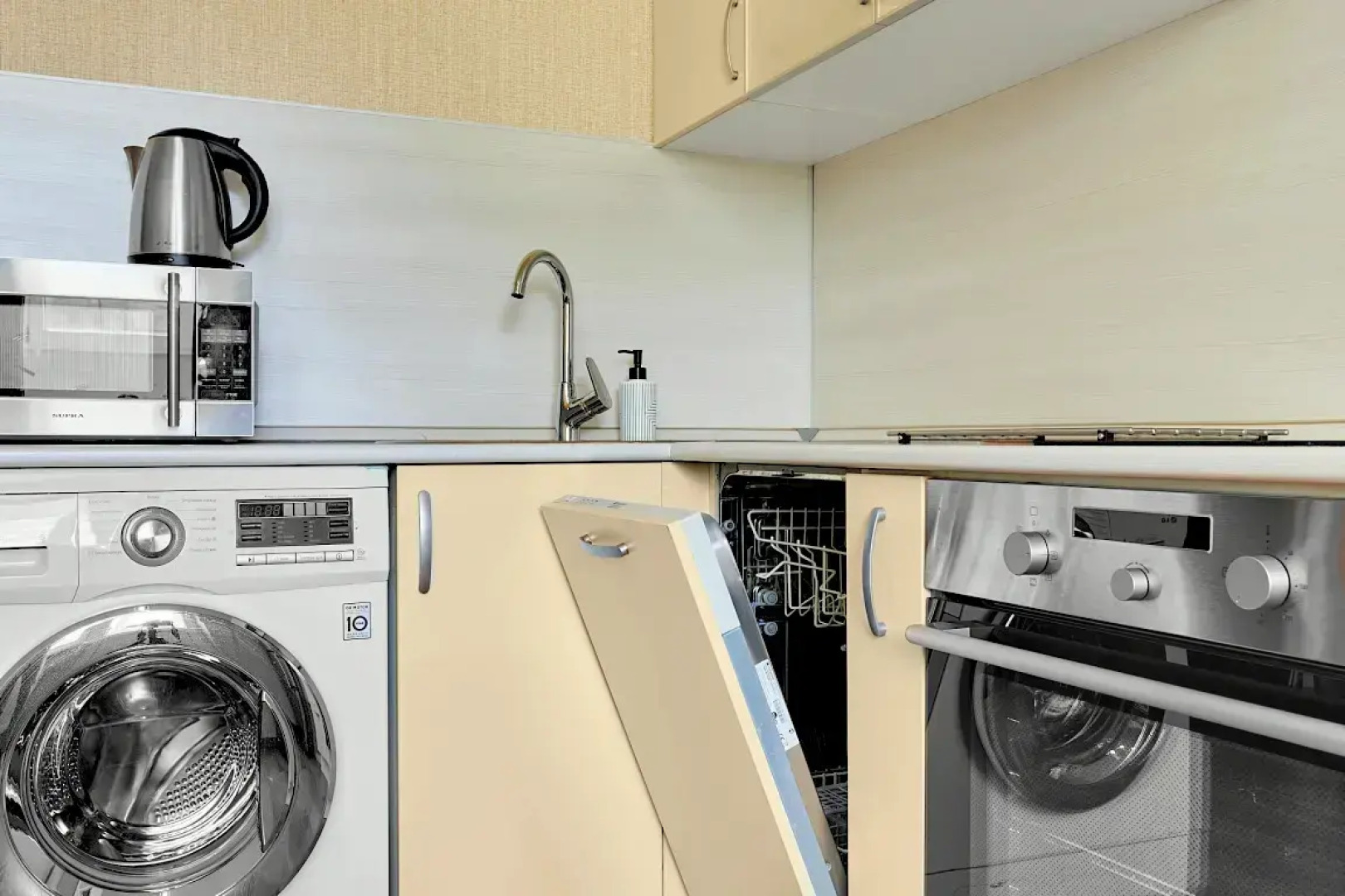 Квартира рядом с Парком Краснодар