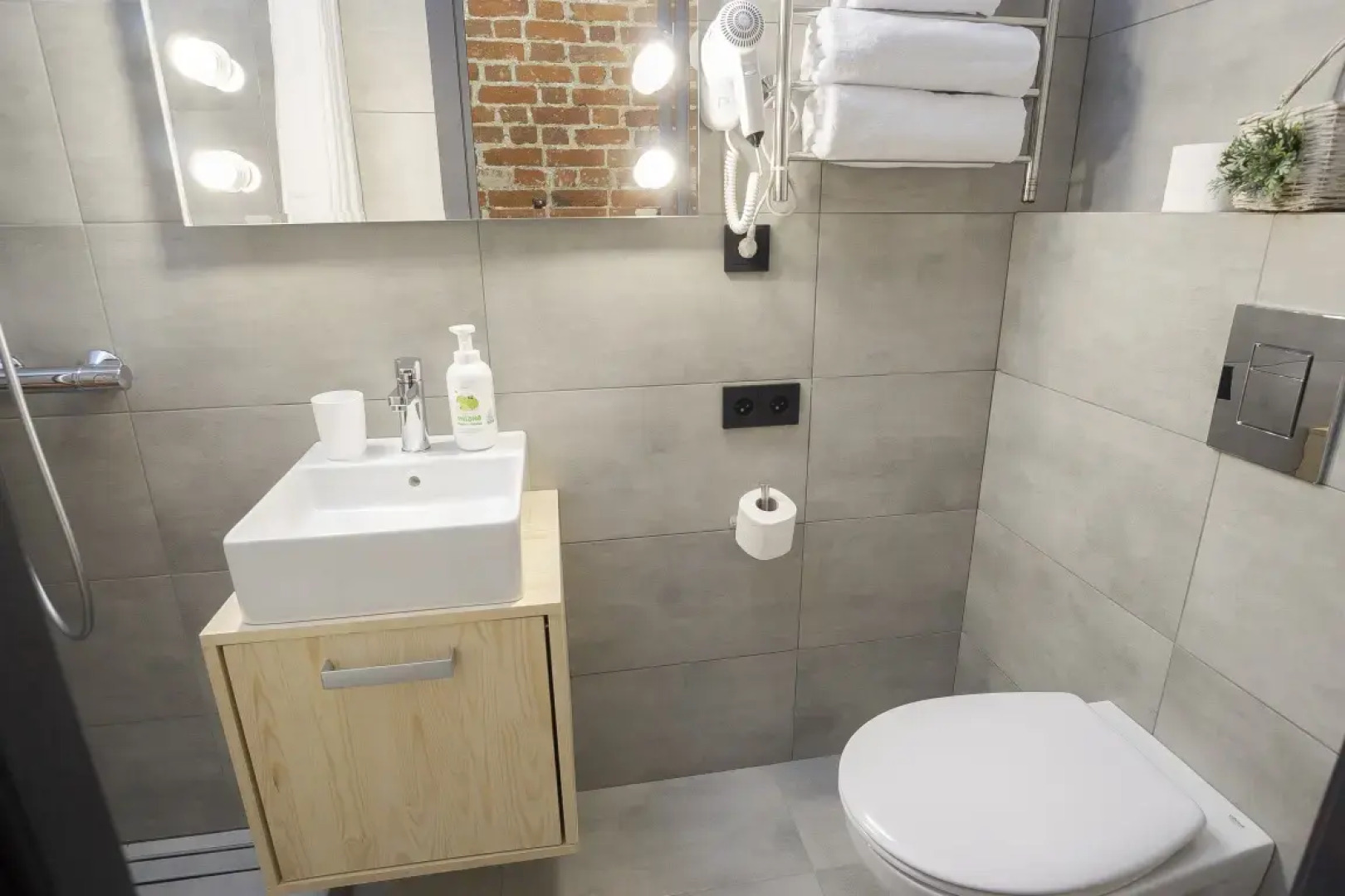 Апартаменты 1 GoldenRing, Суркова 20/6