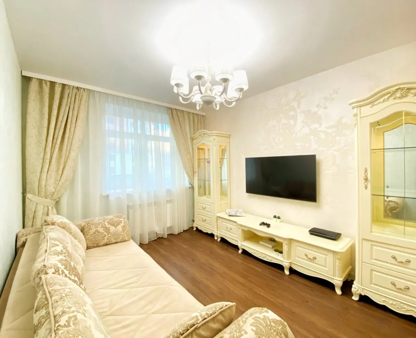 Апартаменты Apart-Comfort на Угличской 19 ЖК Династия