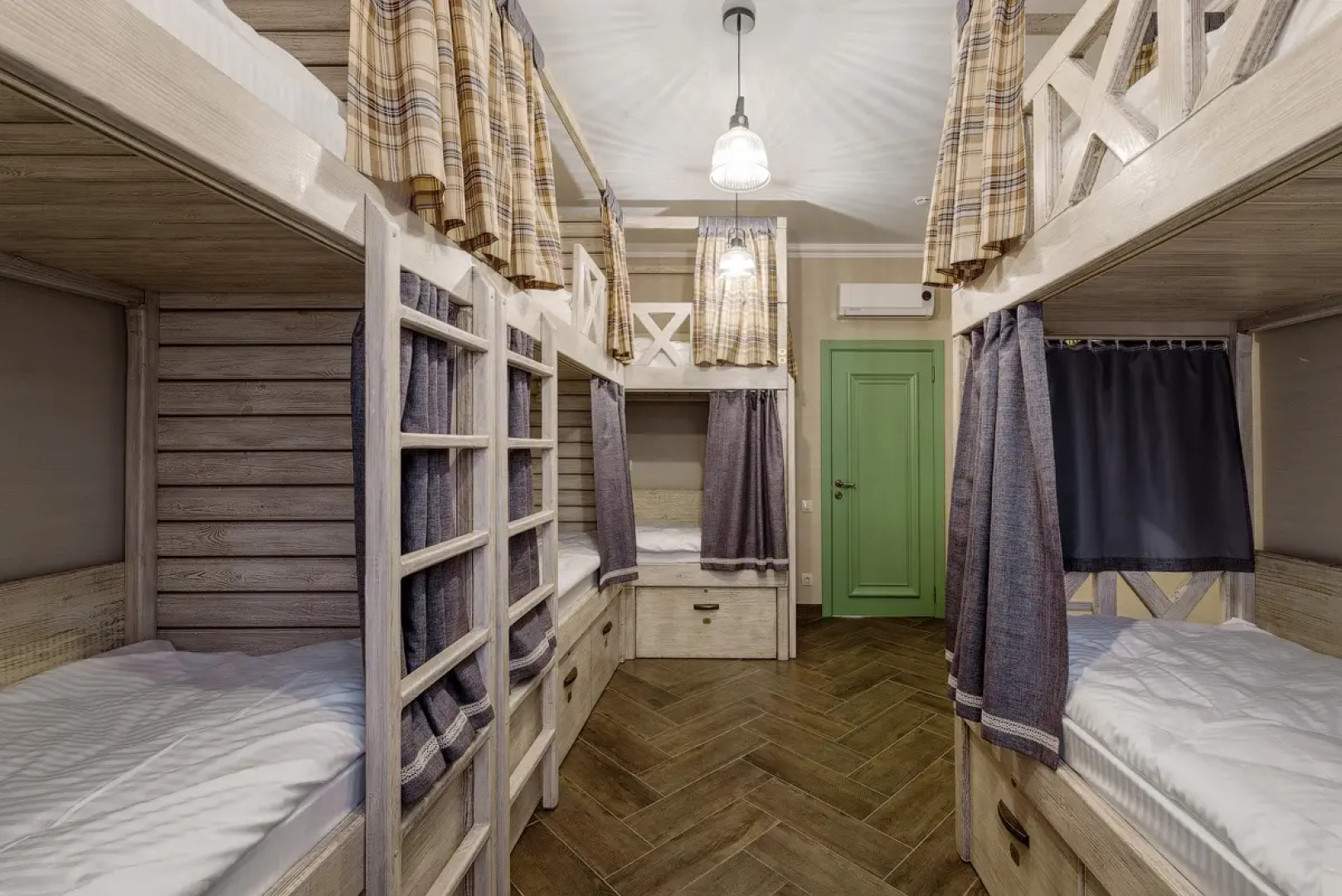 Хостел Bon Son