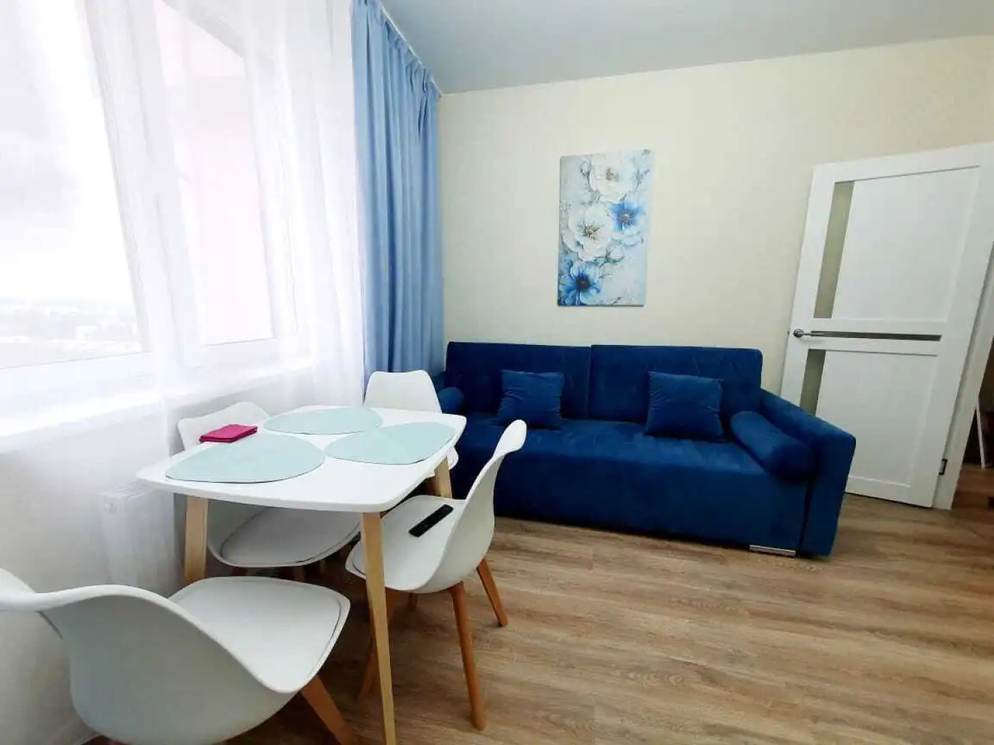 Квартира с Лоджией на Комсомольском Проспекте 4