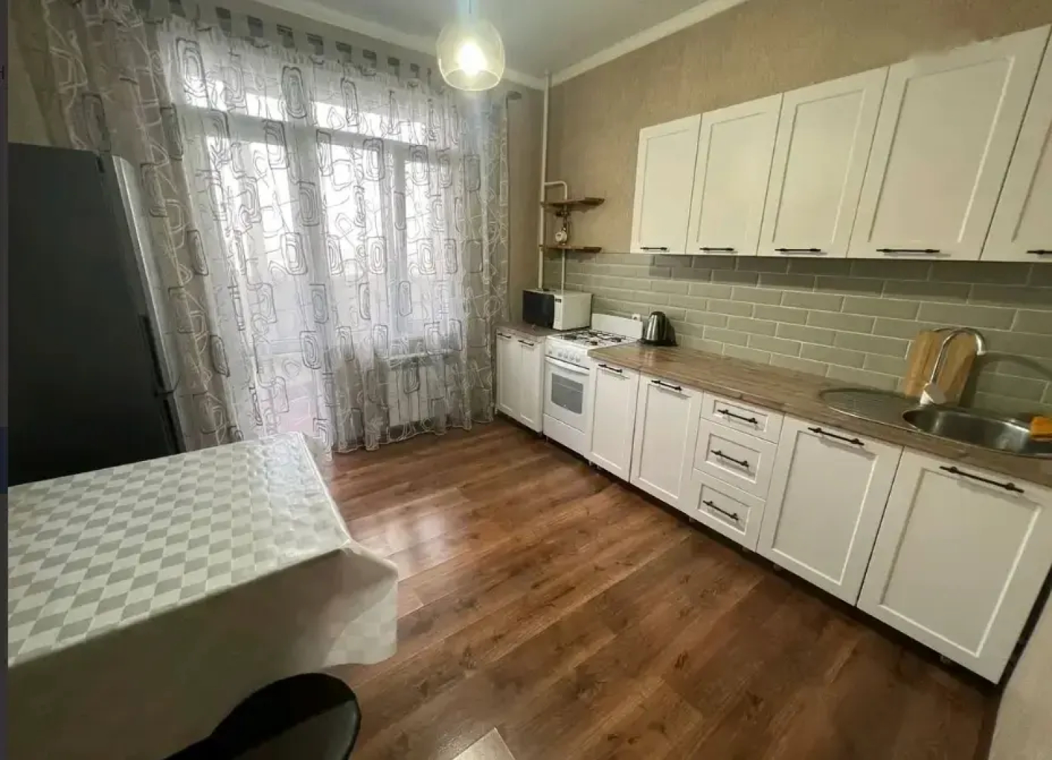 Квартира на Толстого 25