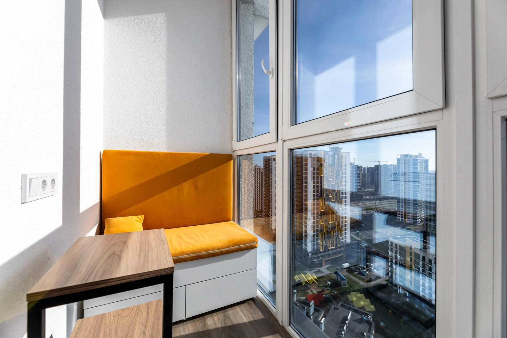 Квартира в элитнoм комплeксе Минск Мир