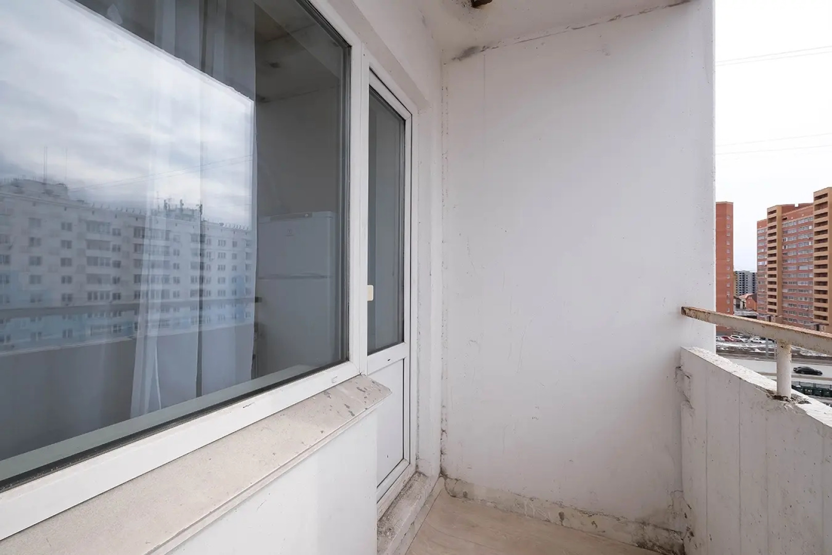 Квартира рядом с Мнтк им. Федорова и Ск Заря