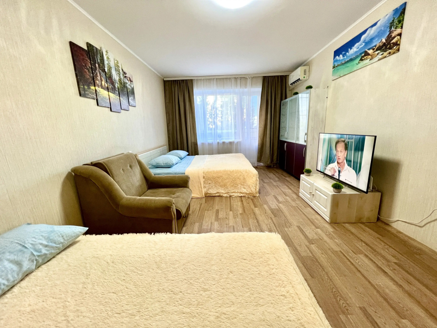 Апартаменты двухкомнатные (на Ново-Вокзальной 257А)