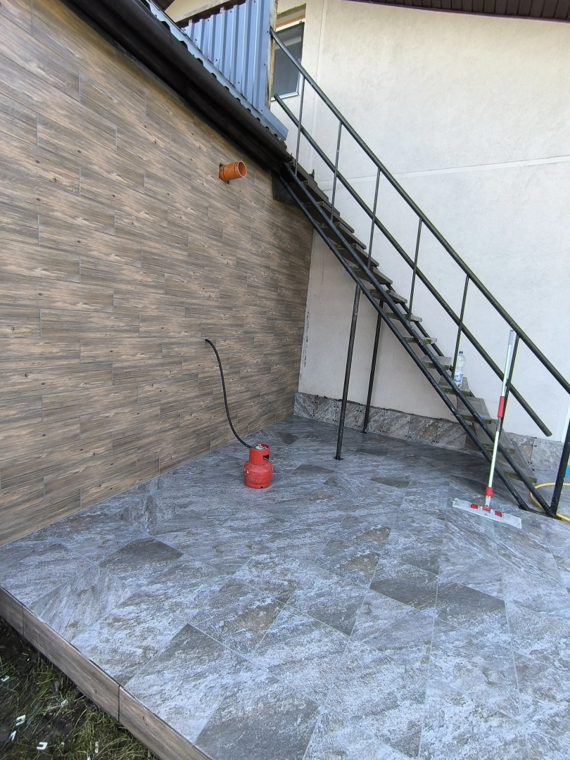 Квартира Трёшка в частном доме вблизи Минска