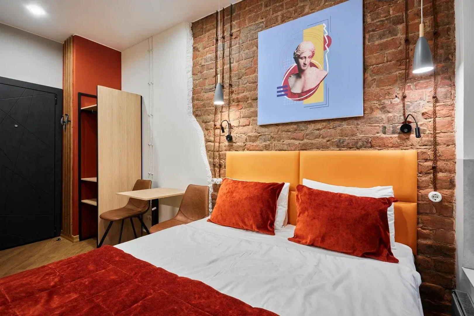 Апартаменты Отельбург на Жуковского 57