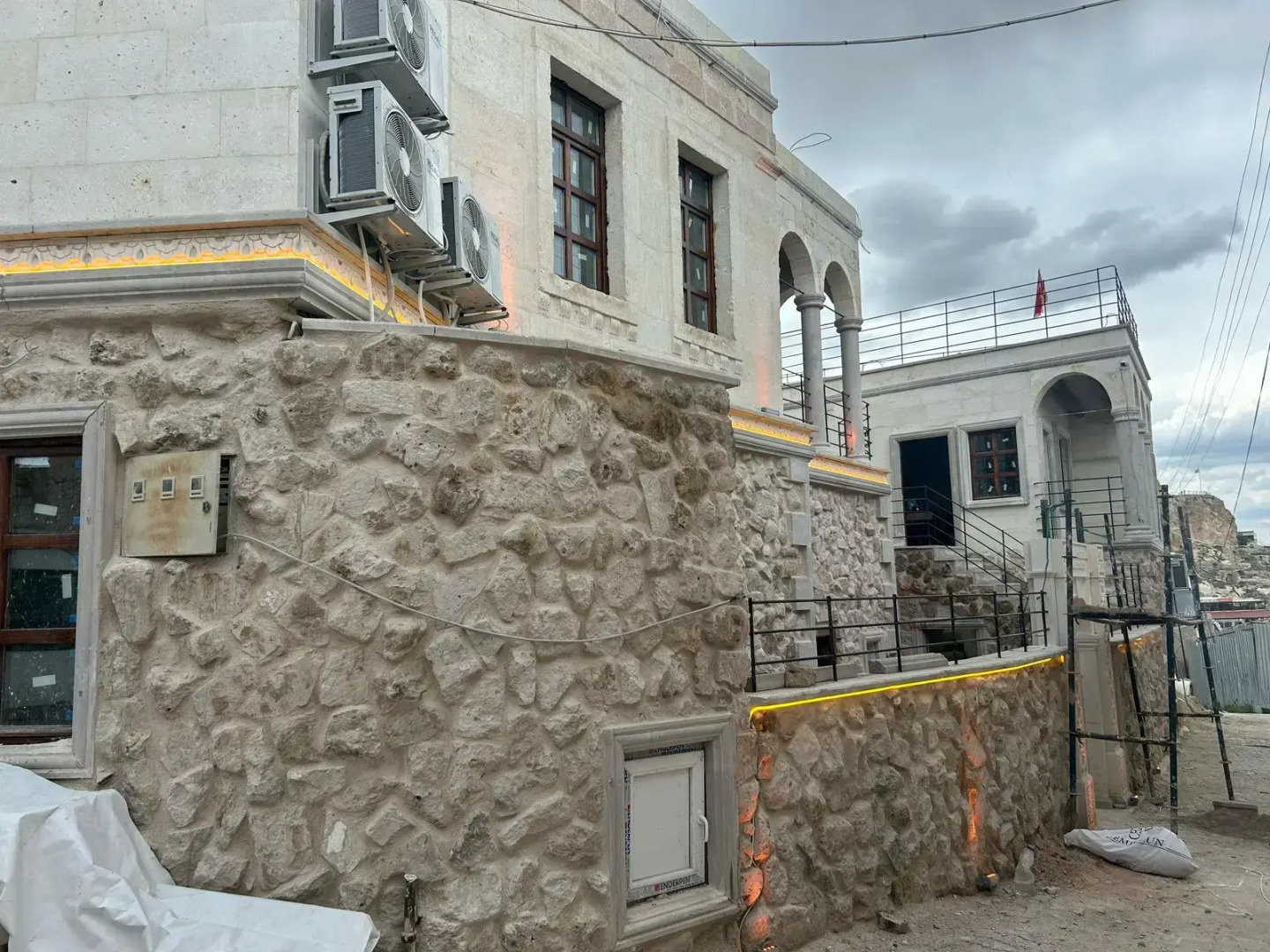 Zumrut Anka Cave Hotel