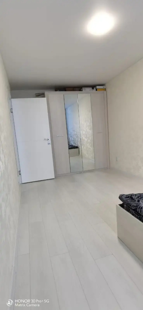 Квартира 3-x комнатная c евpоремонтoм