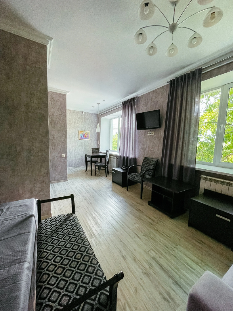 Апартаменты Мира