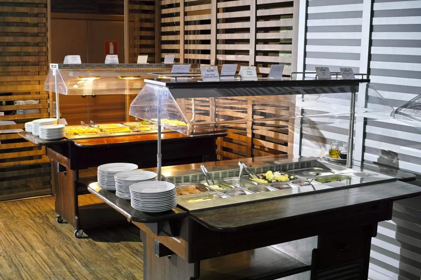 Отель Атриум