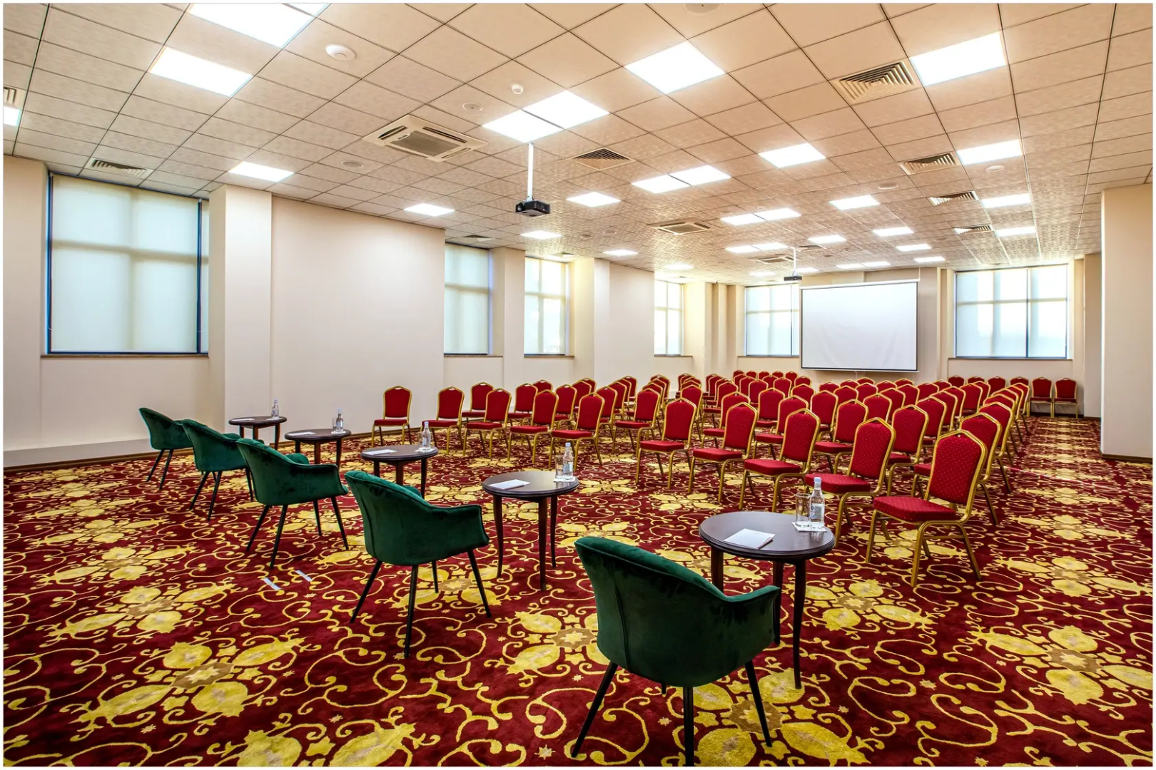 Ani Grand Hotel