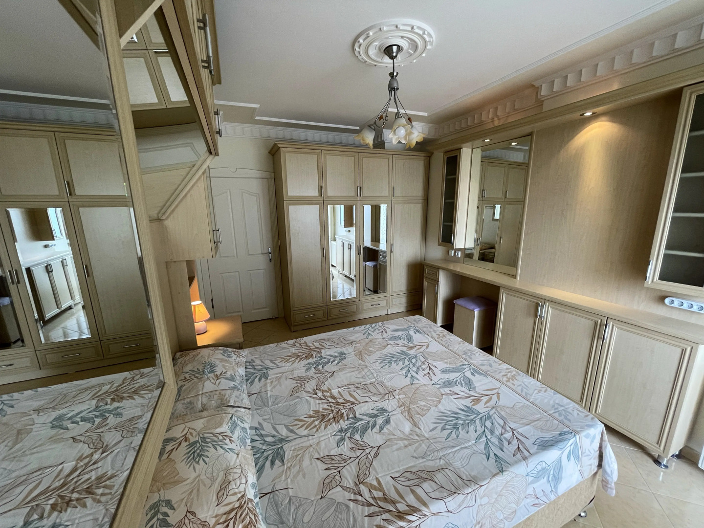 Oba Family Apartment