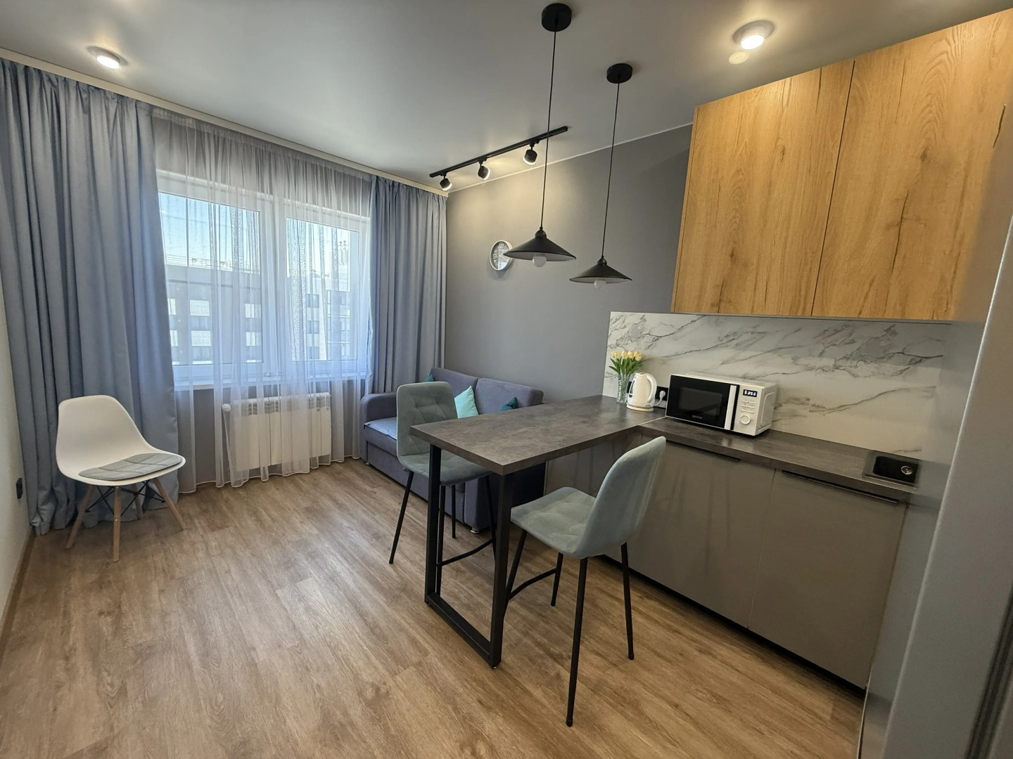 Апартаменты у аэропорта жк Авиатор Гусарская 2