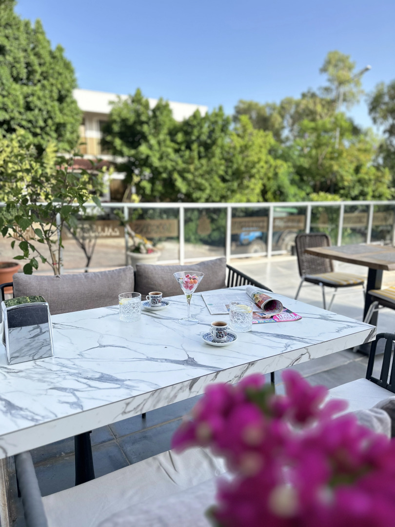 Mogons Exclusive Hotel