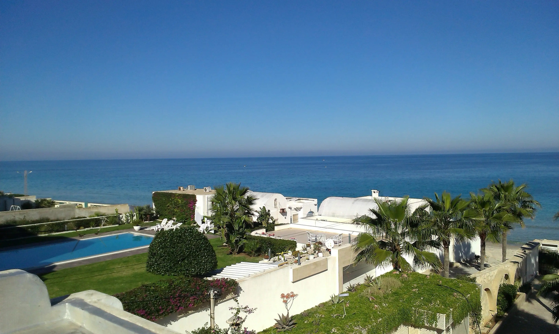 Вилла Азаиза