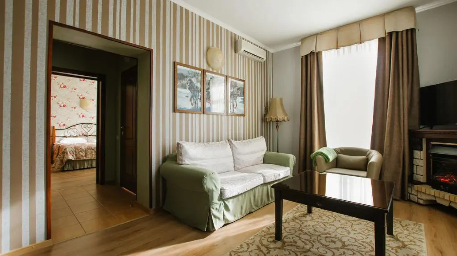 Гостевой дом Конюшенный двор