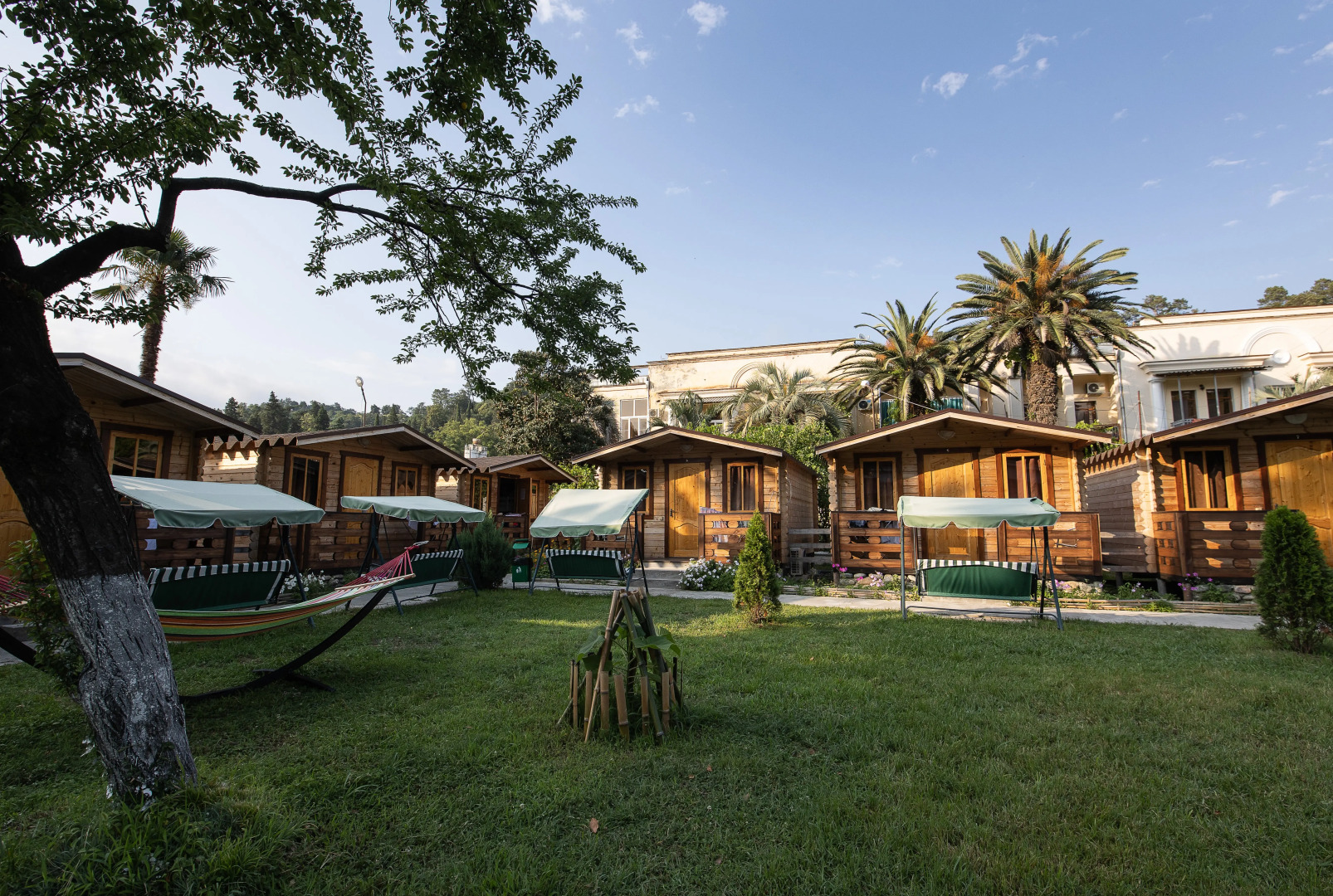 Отель At The Sea