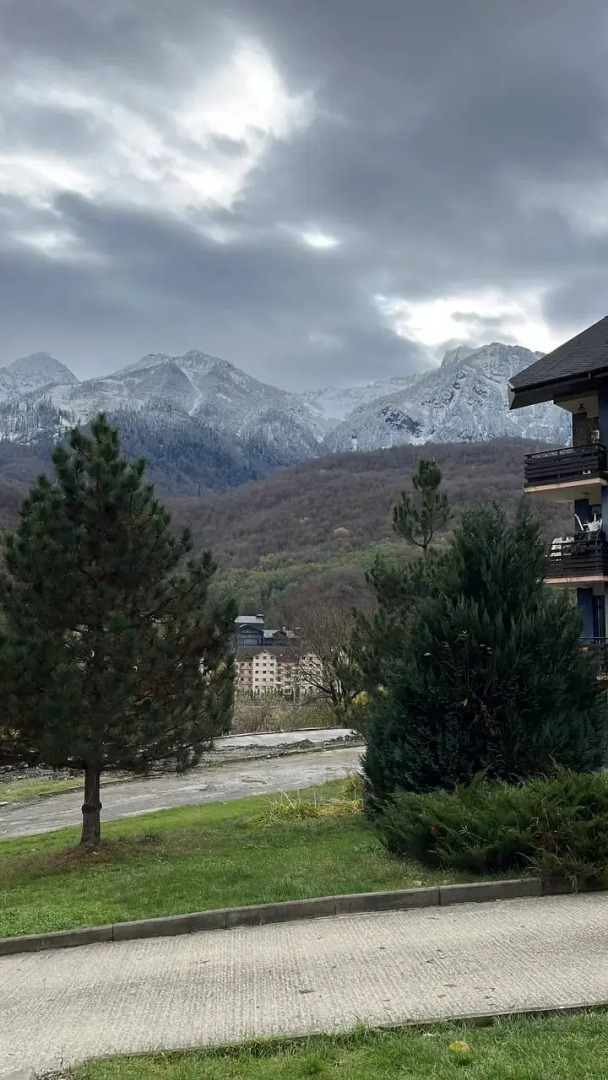 Апартаменты Эко Дом в Жк Катерина Альпик с видом на горы и террасой