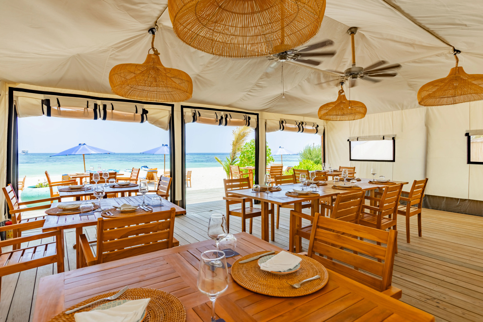 Курортный отель The Maverick Surf and Dive