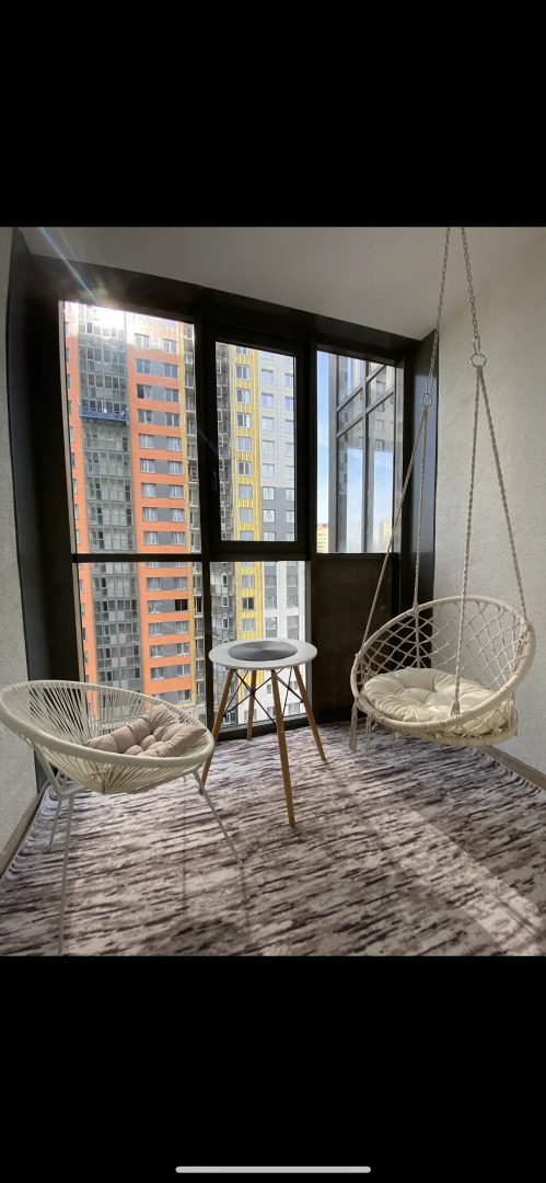 Апартаменты в Изумрудных Холмах