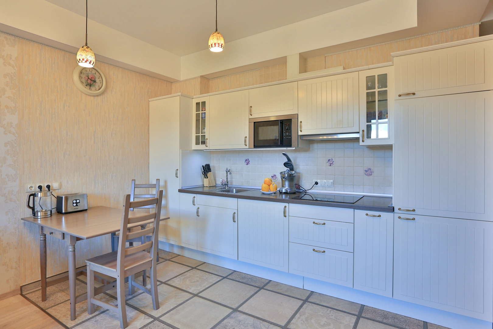 Апартаменты Романовские с видом на горы в Красной поляне