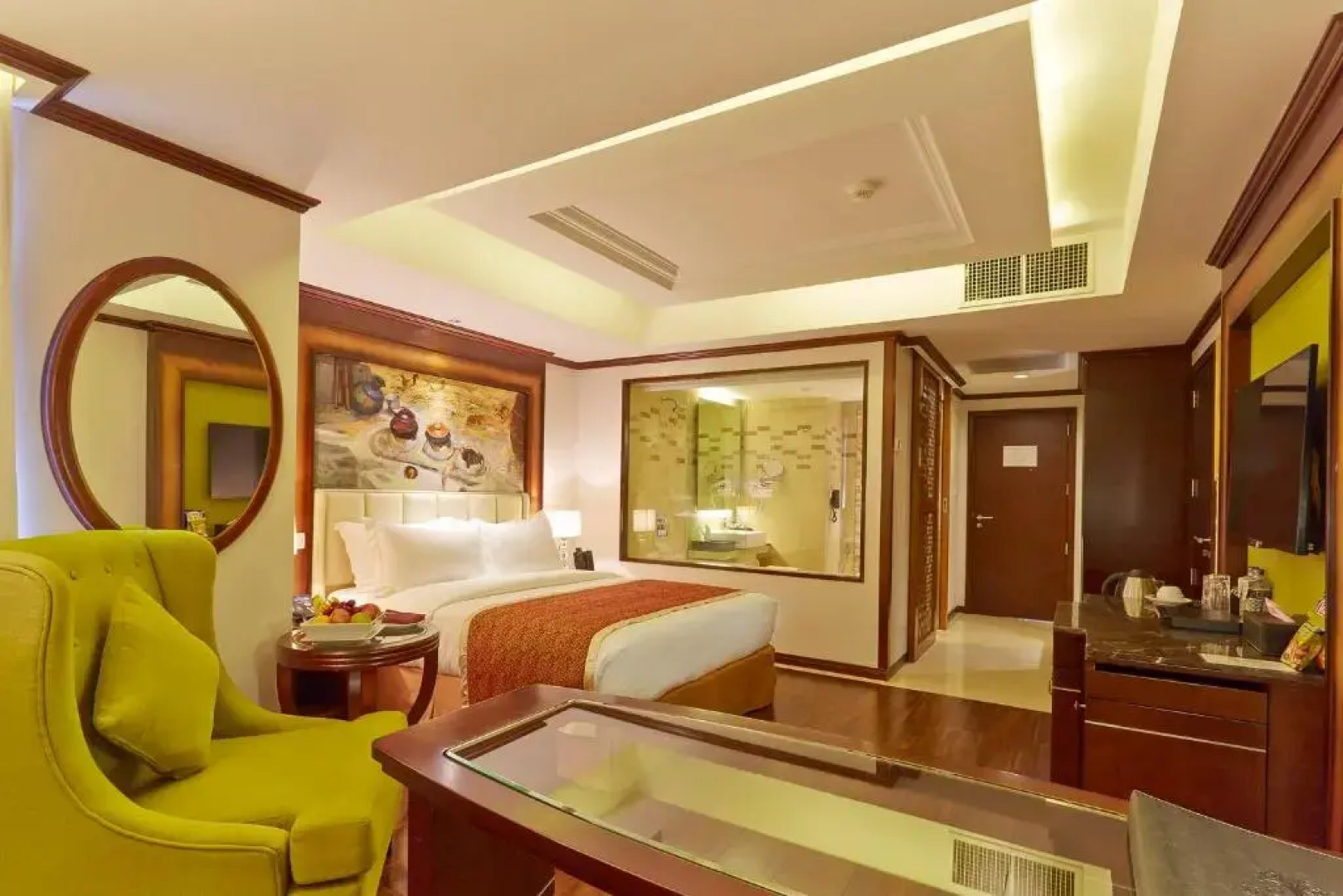 Отель Six Seasons