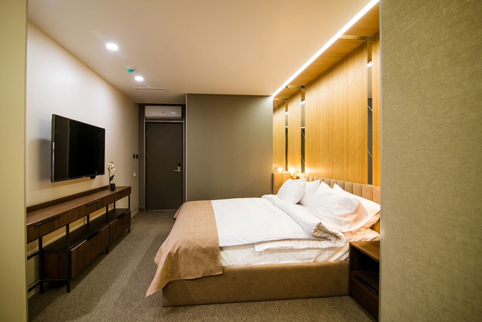 Отель Cartez by Horizon Hotels Yerevan