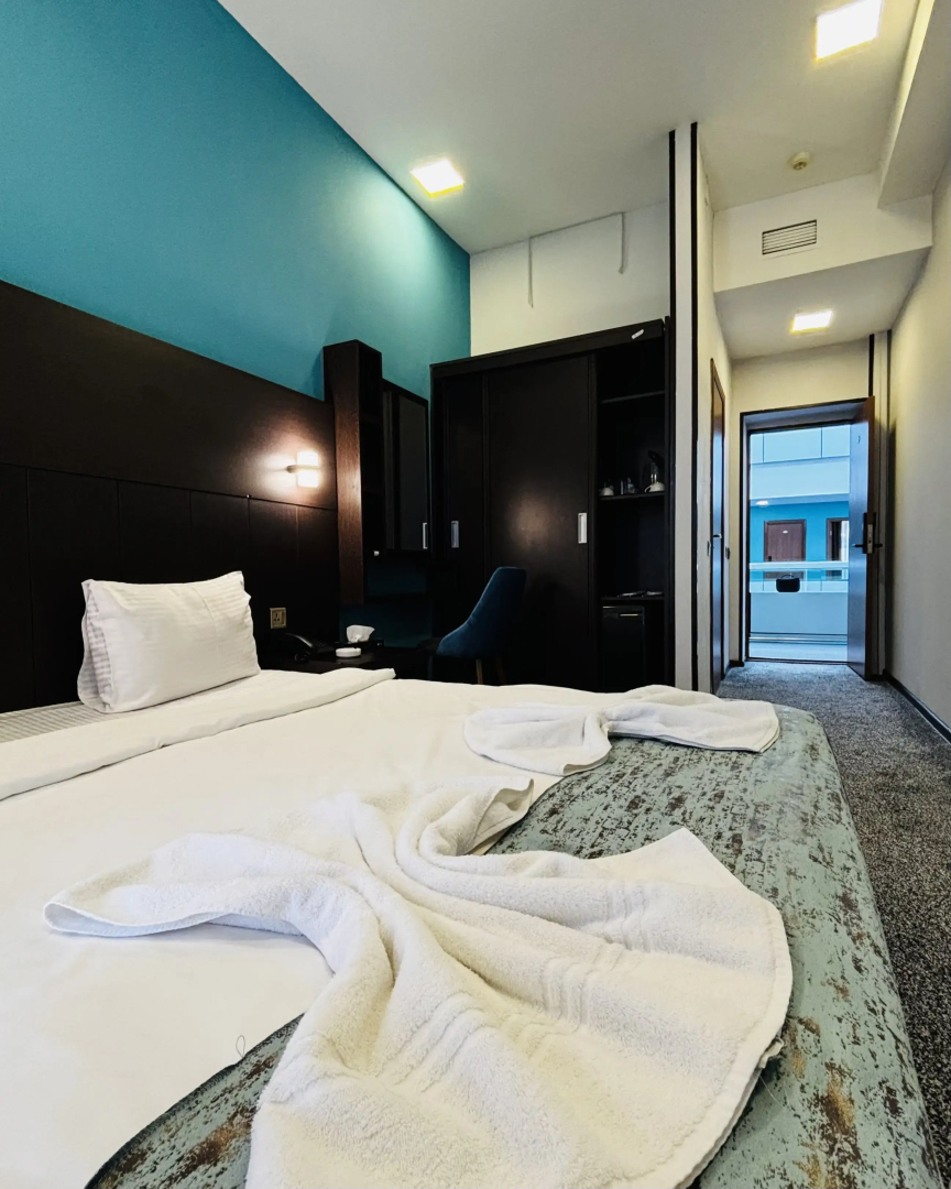 Отель Crossway Baku