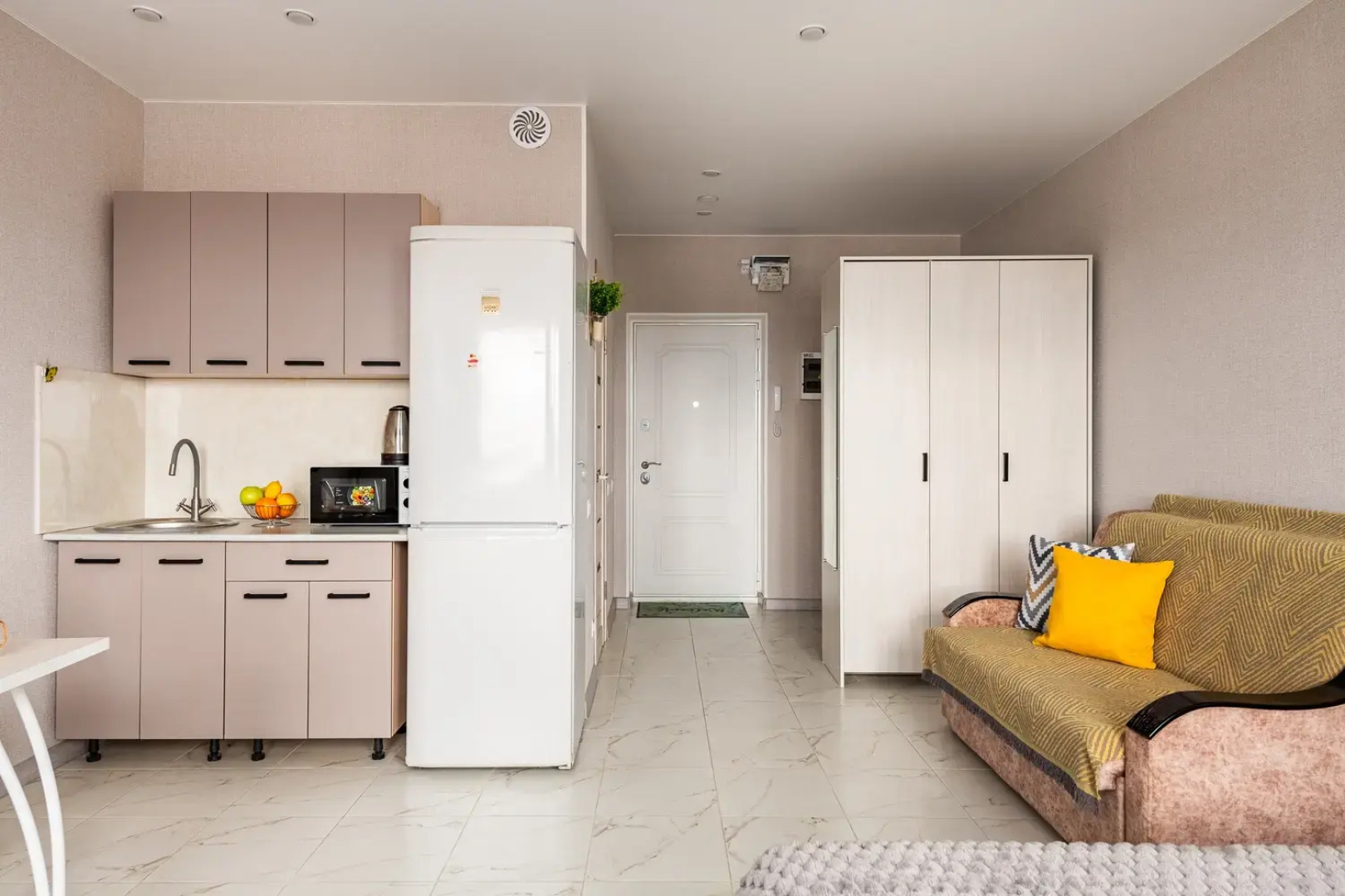 Апартаменты Sunmarine apart на улице Анны Ахматовой 11к3