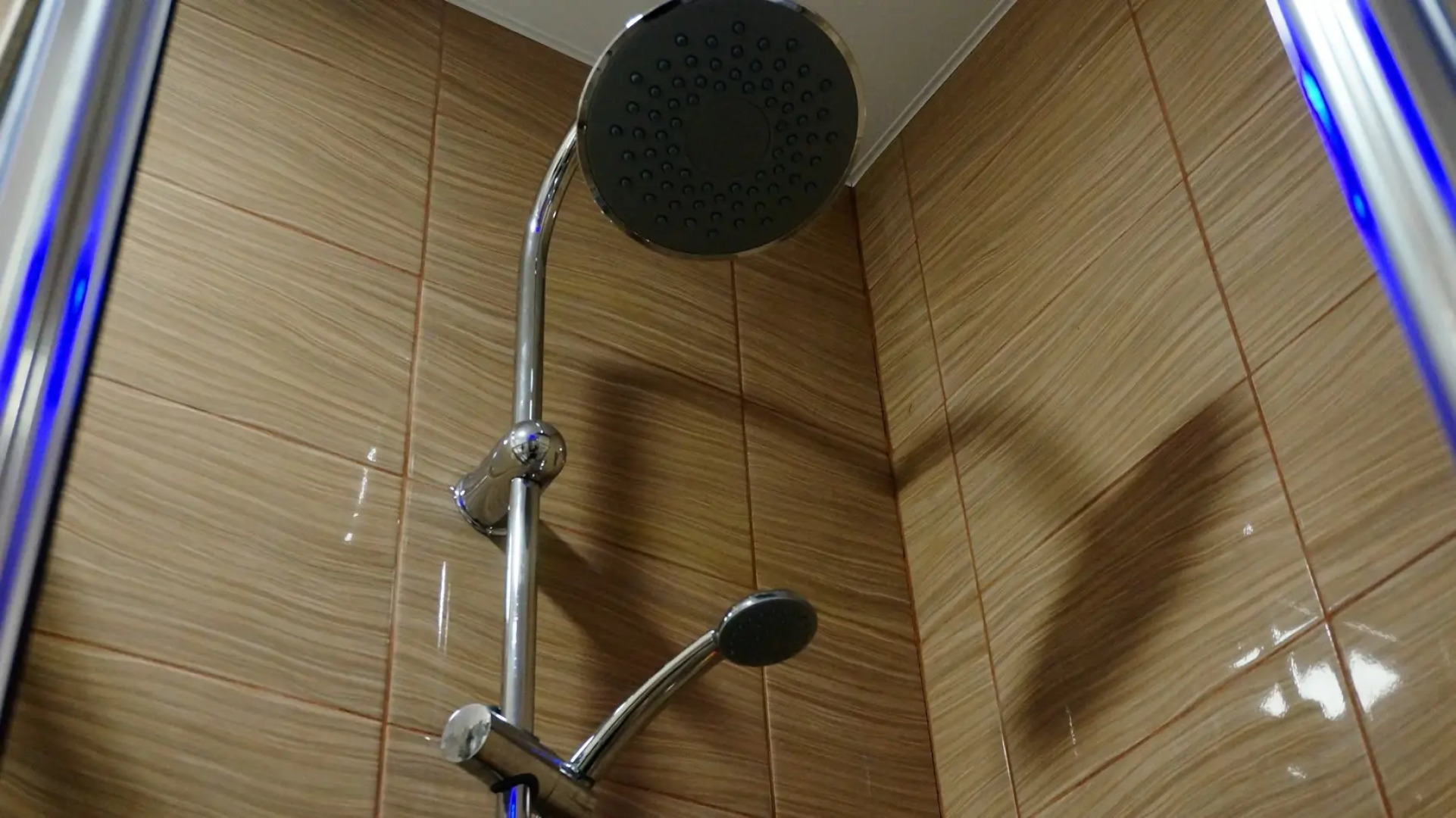 Апартаменты на Краснорядской 21