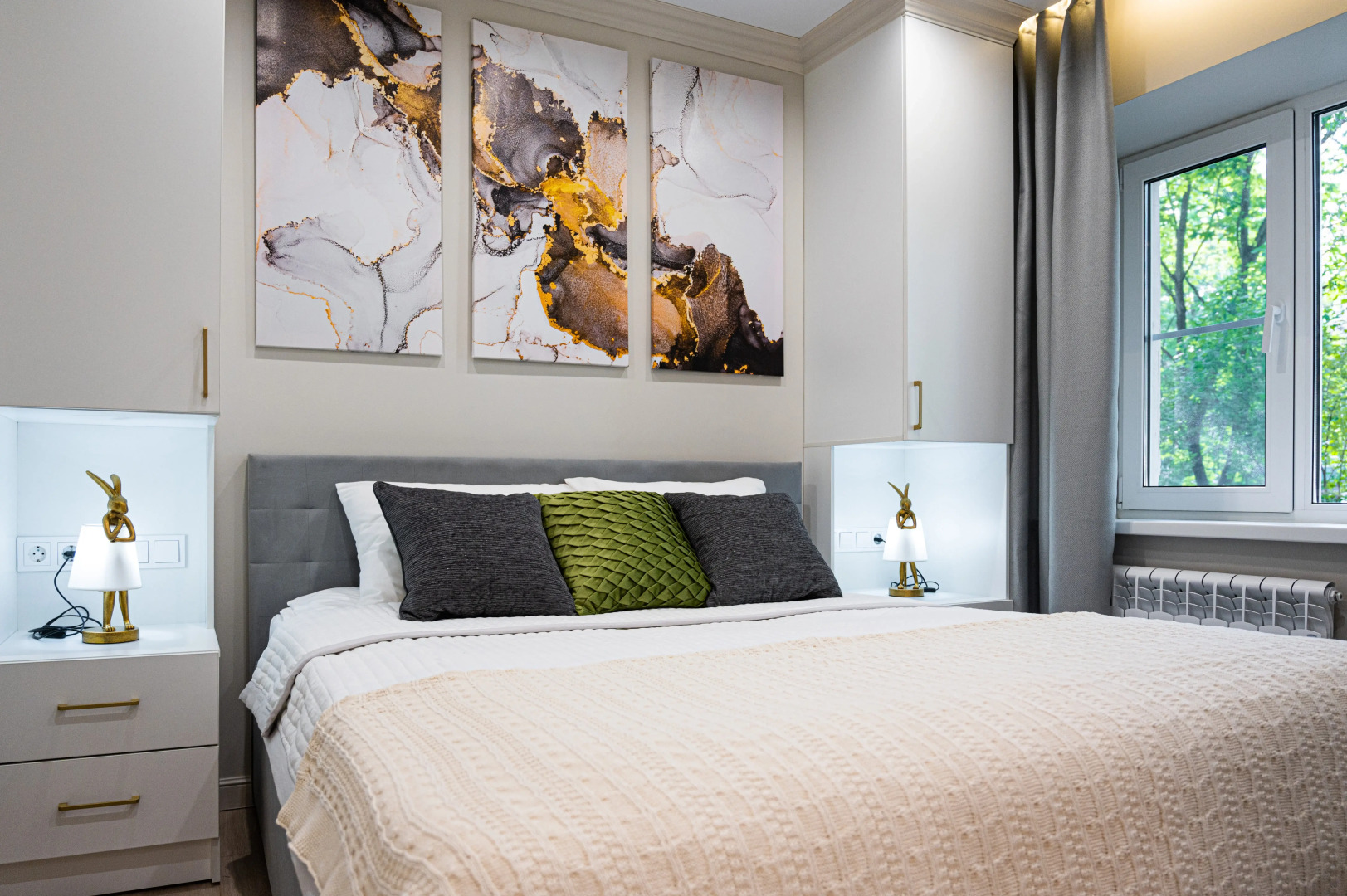 Квартира на набережной в центре Великого Новгорода