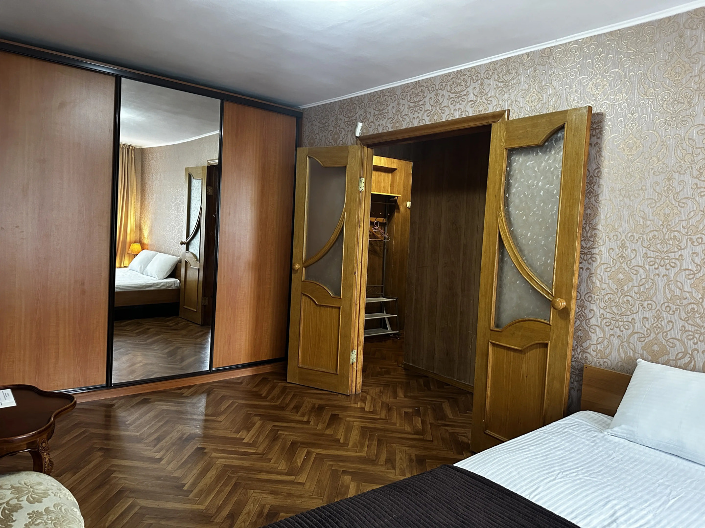 Апартаменты на улице Овчинникова 8