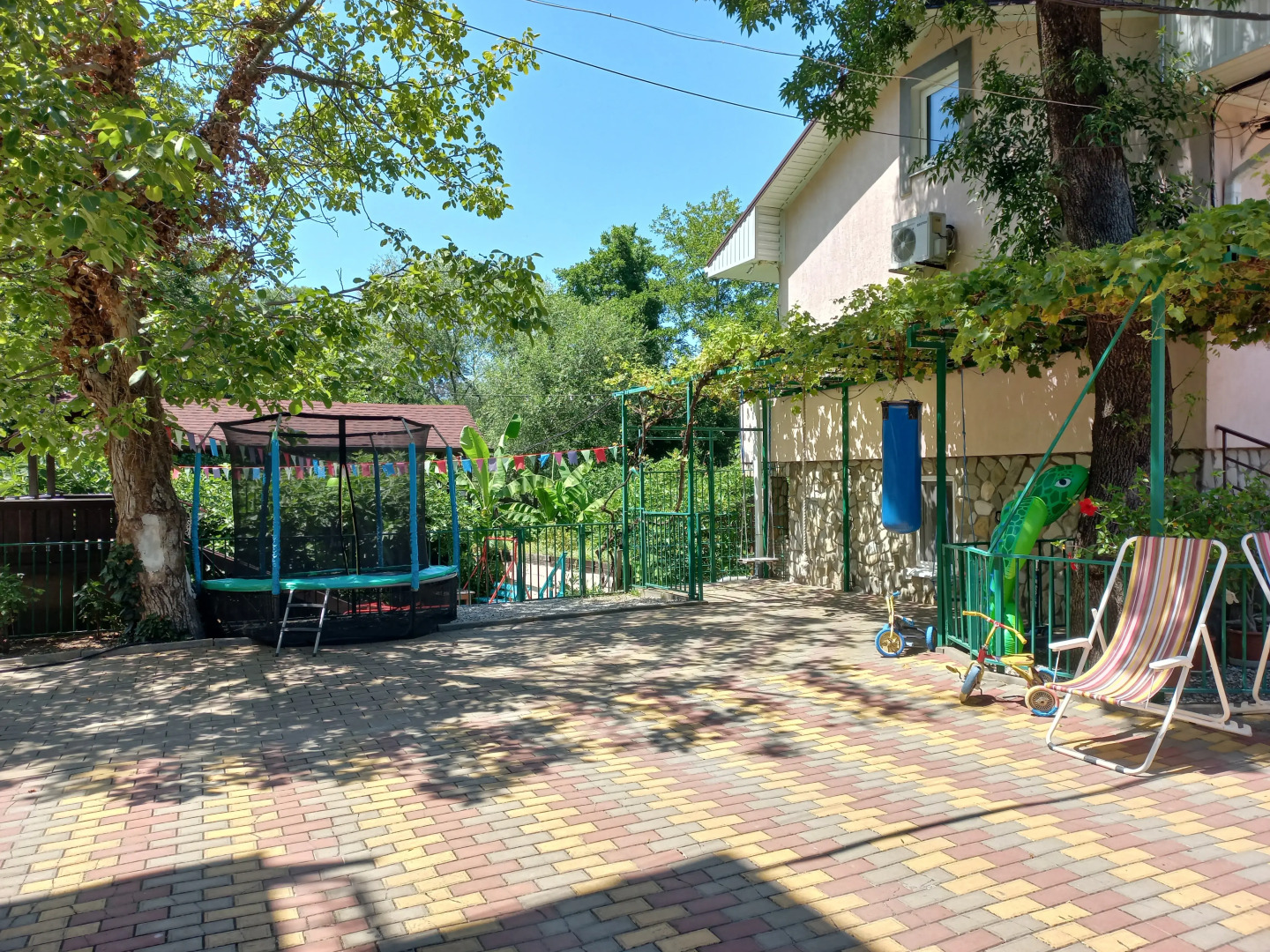 Гостевой дом Эдем у реки