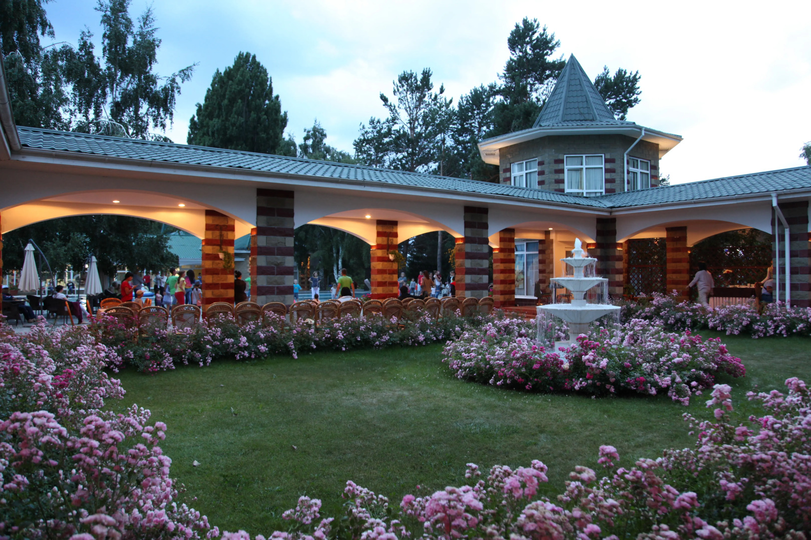 Отель Радуга