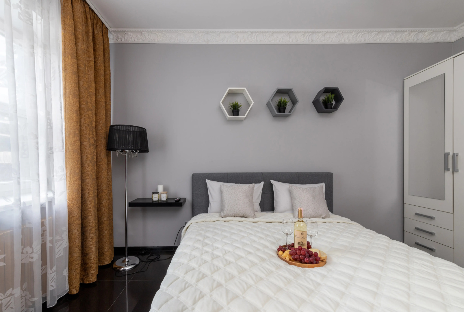 Апартаменты 3-комнатные на Немиге