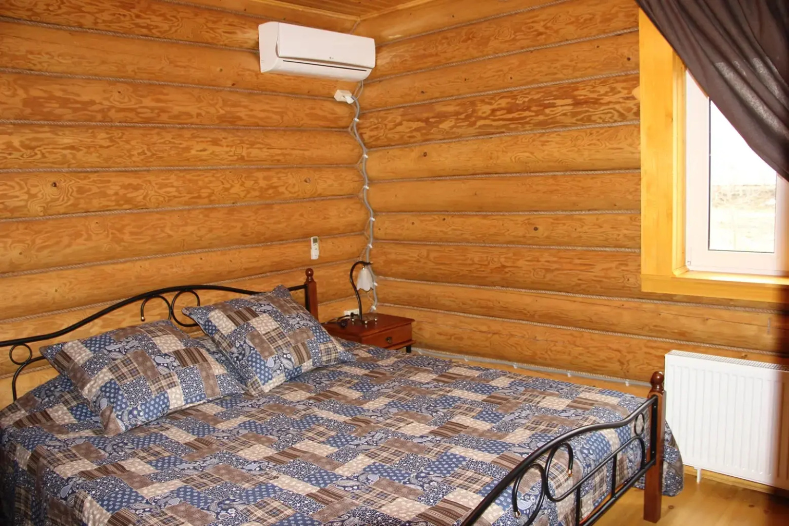 Частный дом коттедж с пятью комфортабельными спальнями