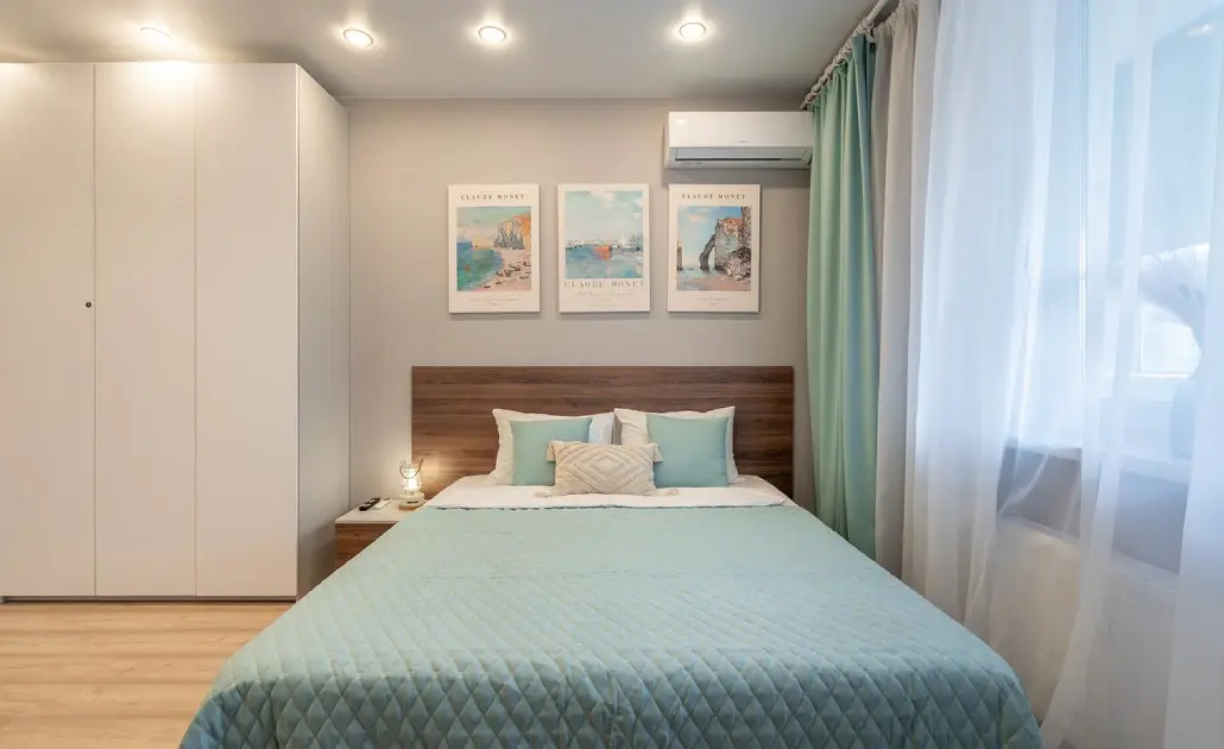 Апартаменты KeysSpb на Крыленко St17