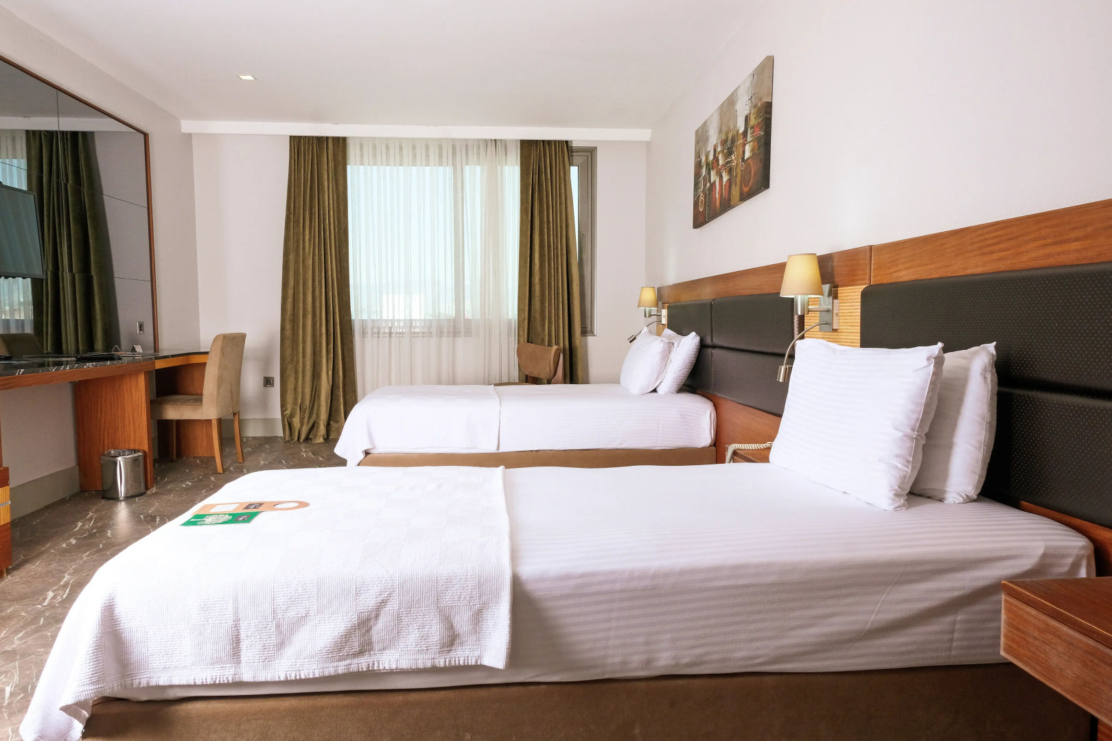 Armis Hotel
