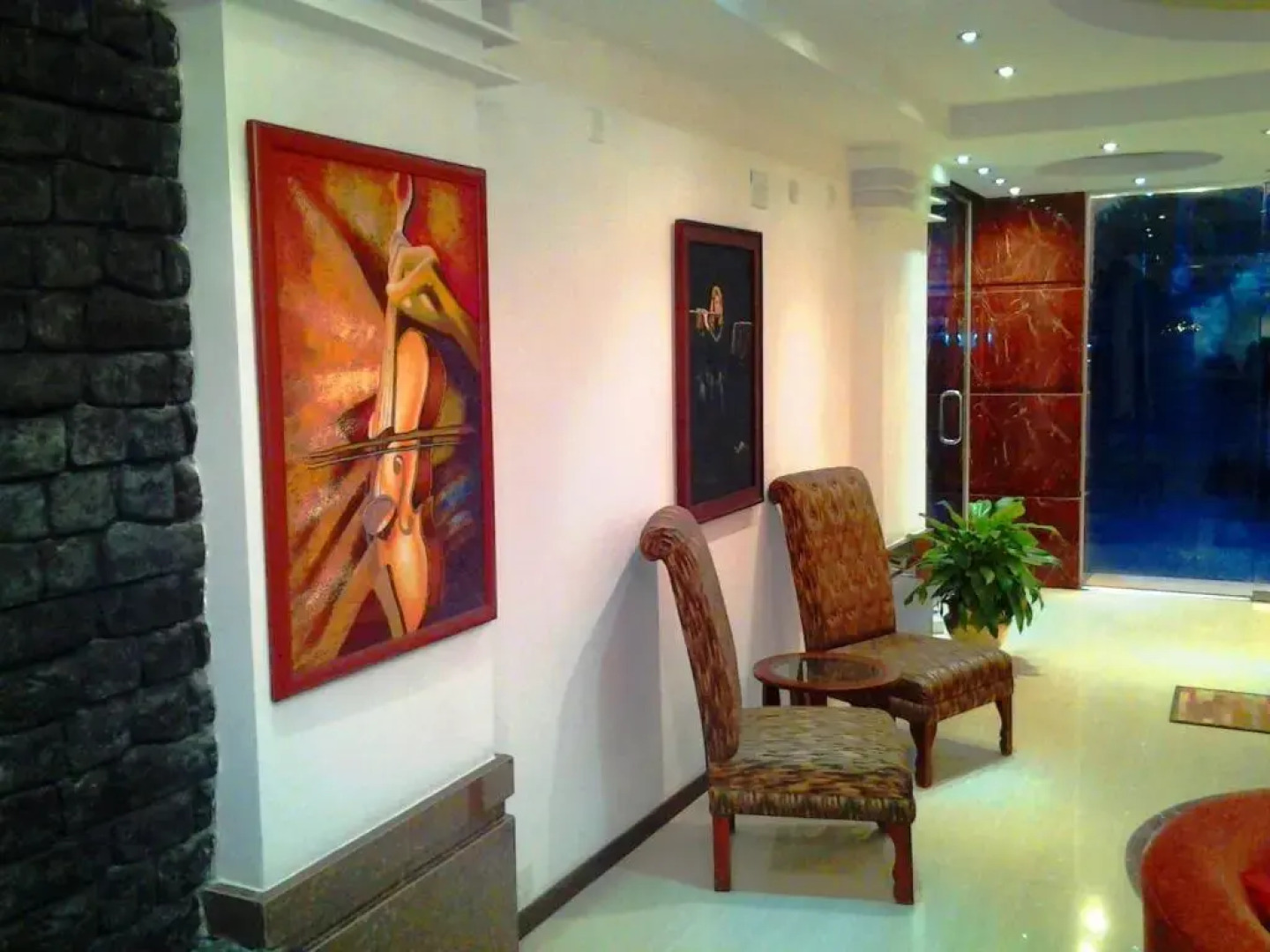 Отель Grand Oriental