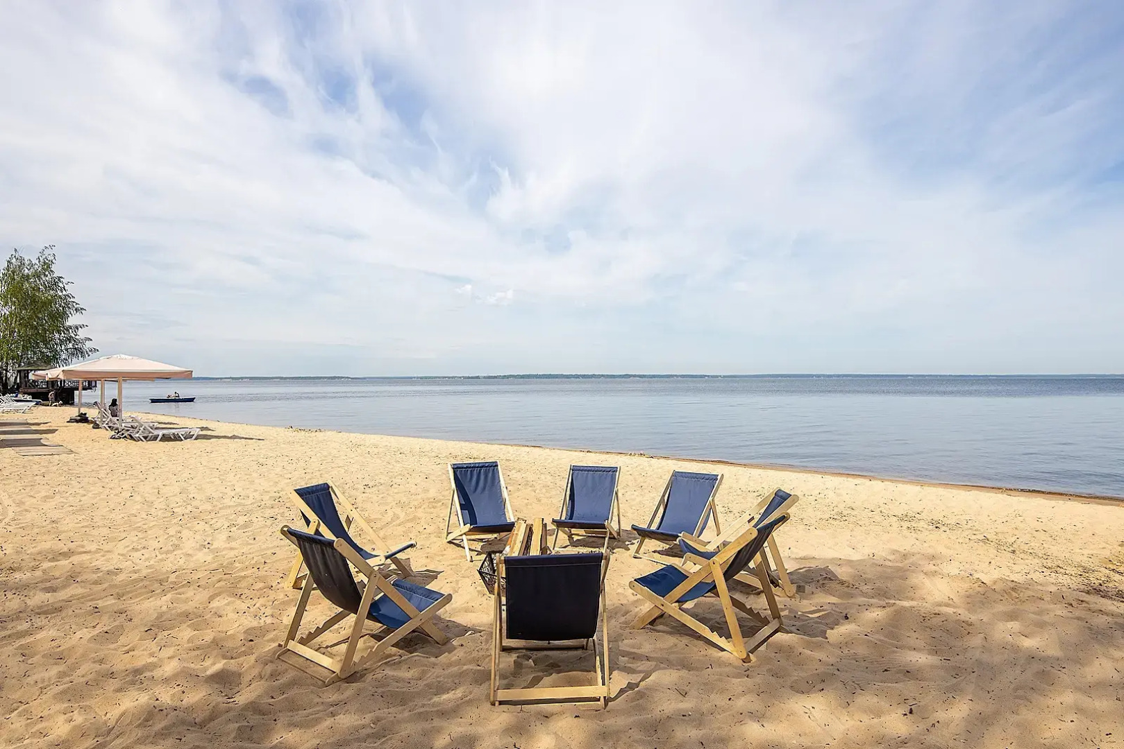 Отель Акватория