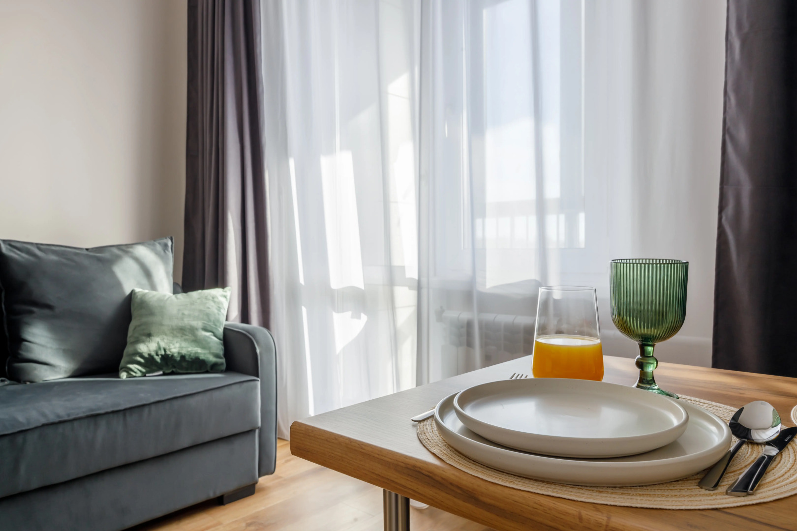 Квартира Уютная в центре города с видом на аэропорт