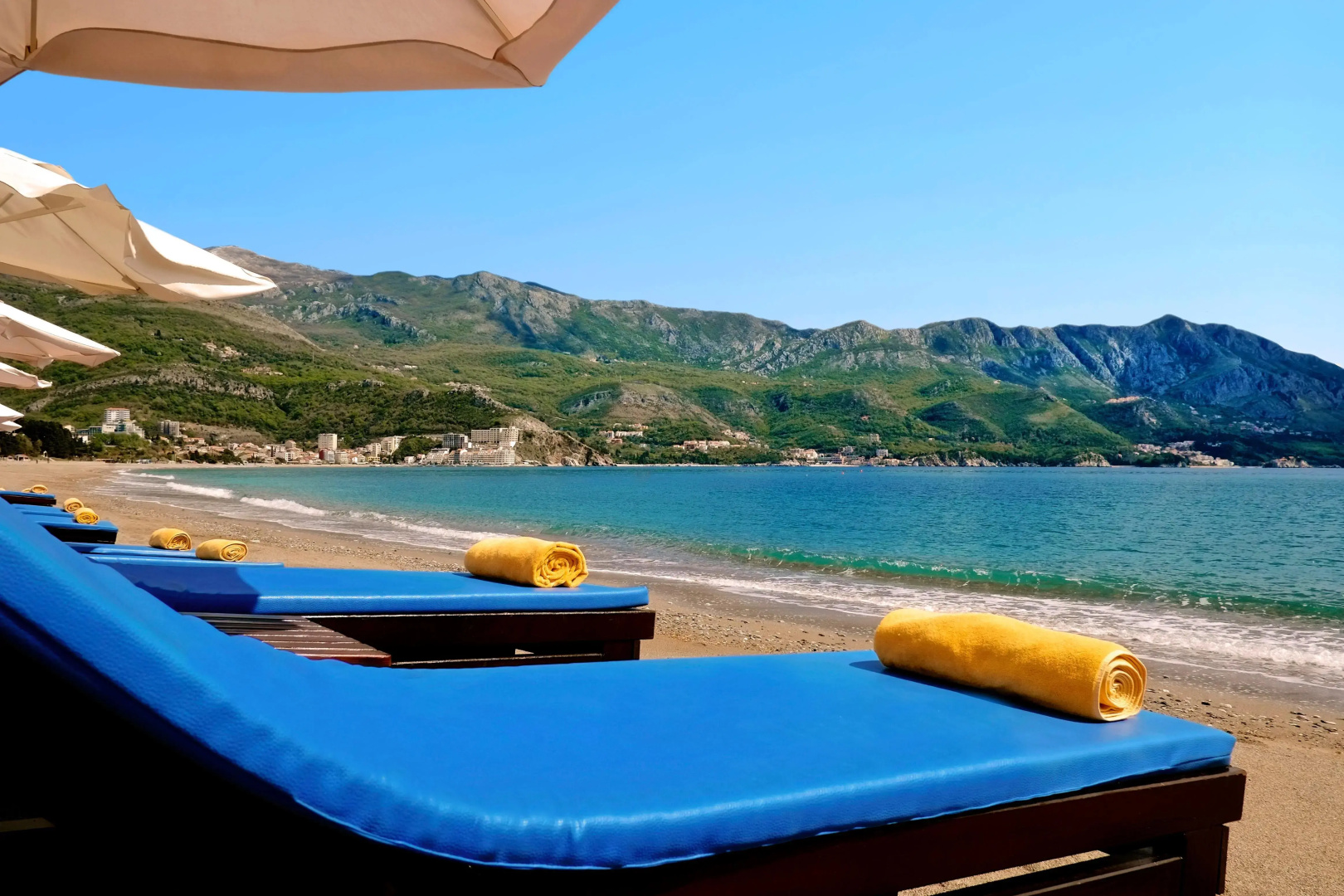 Отель Iberostar Bellevue