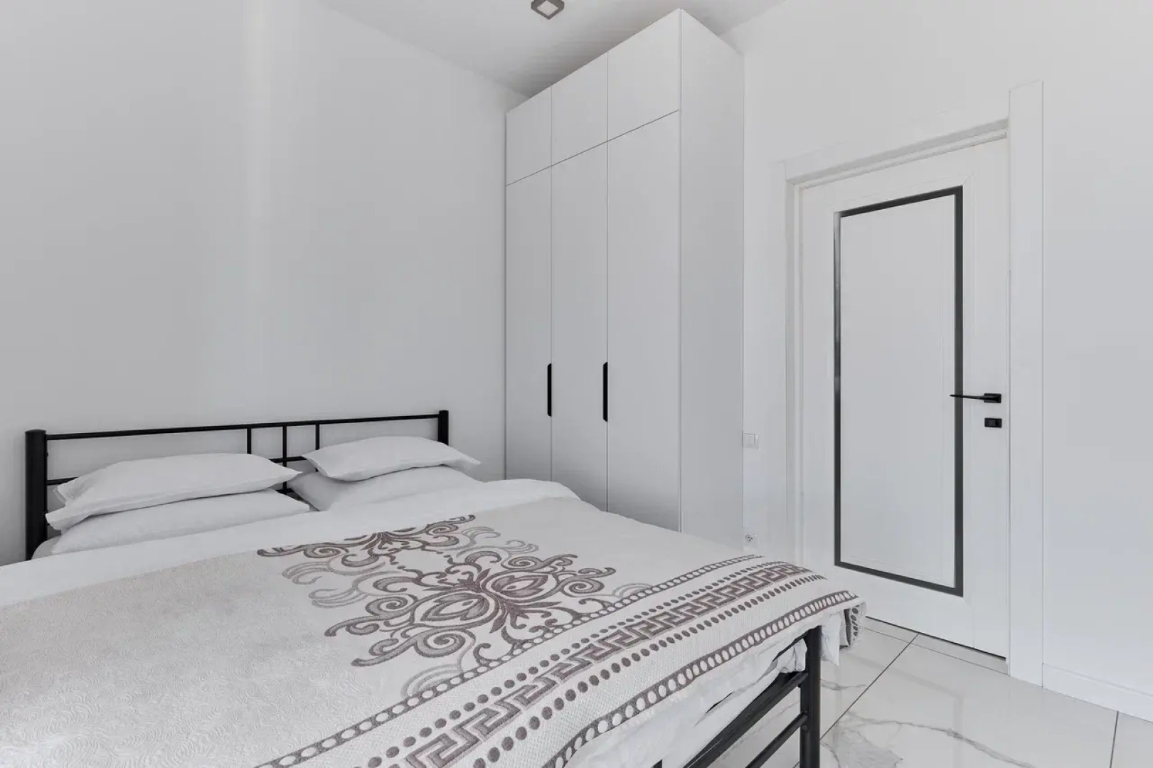 Апартаменты Reverie Swan