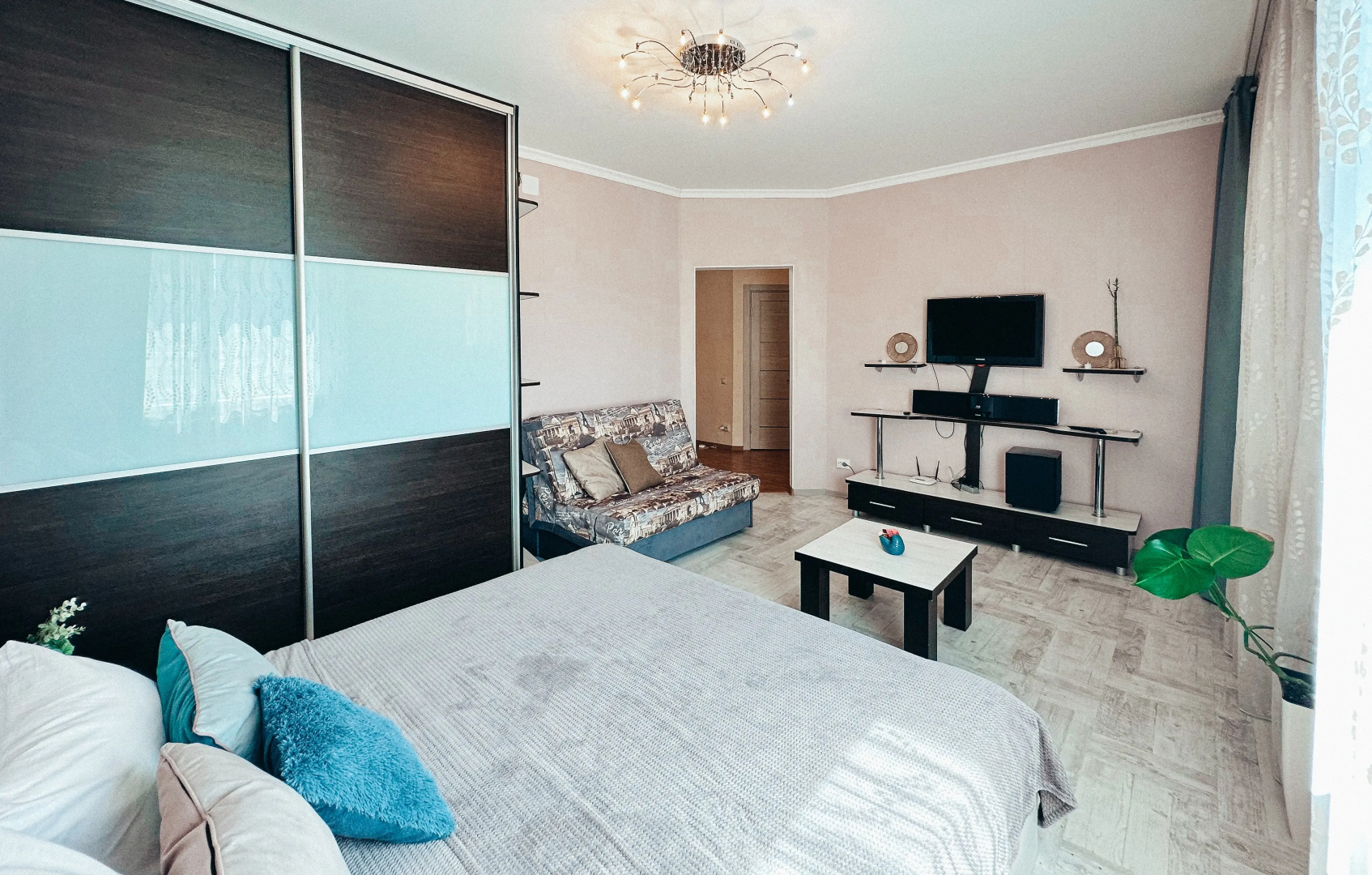 Квартира Однокомнатная квартира EL Home рядом с МТЛ Ареной