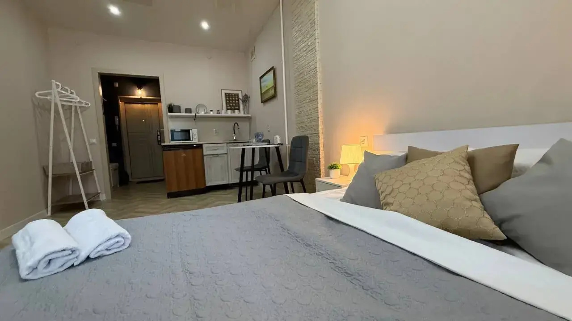 Квартира на Пирогова 6