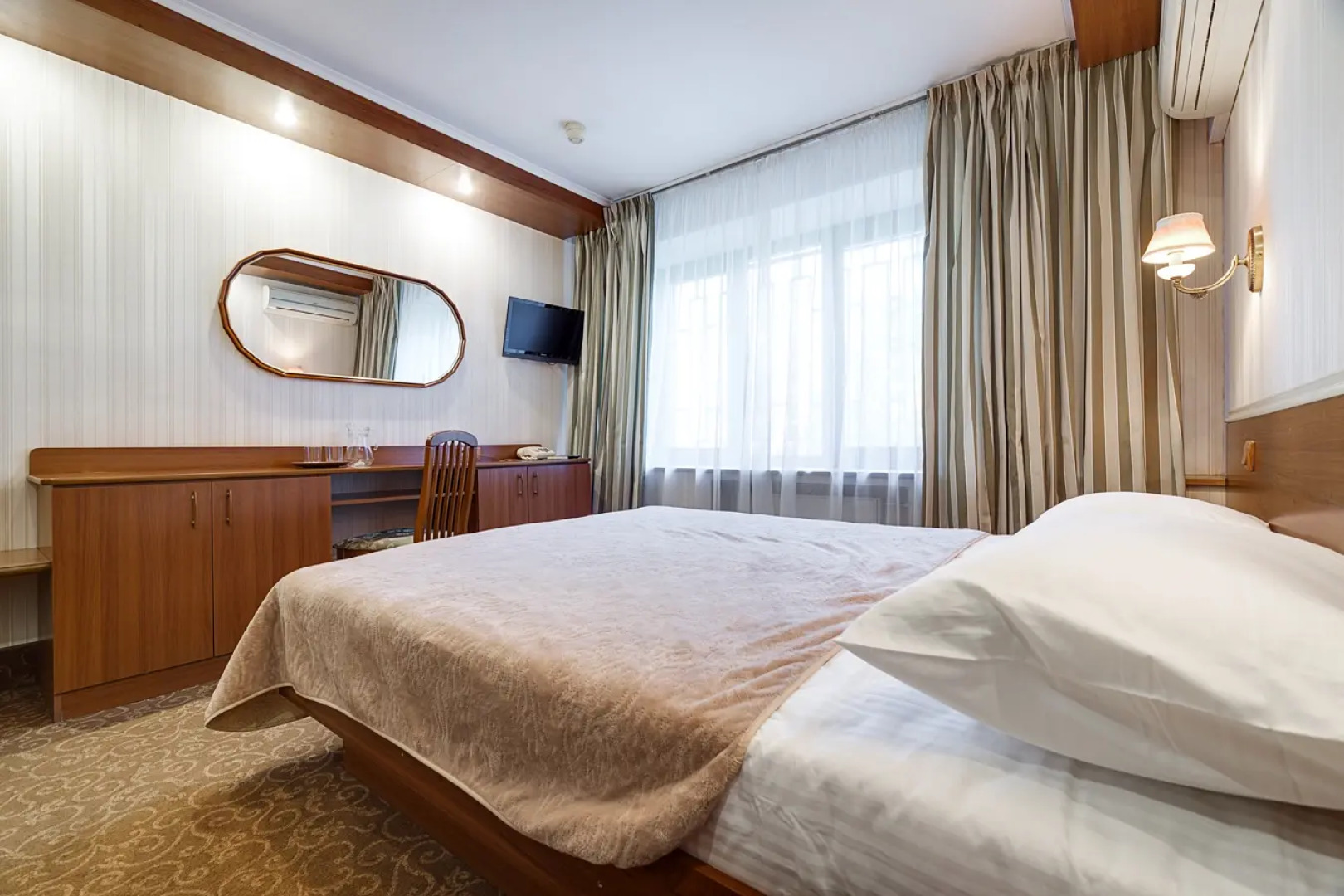 Отель КУ-КУ 2