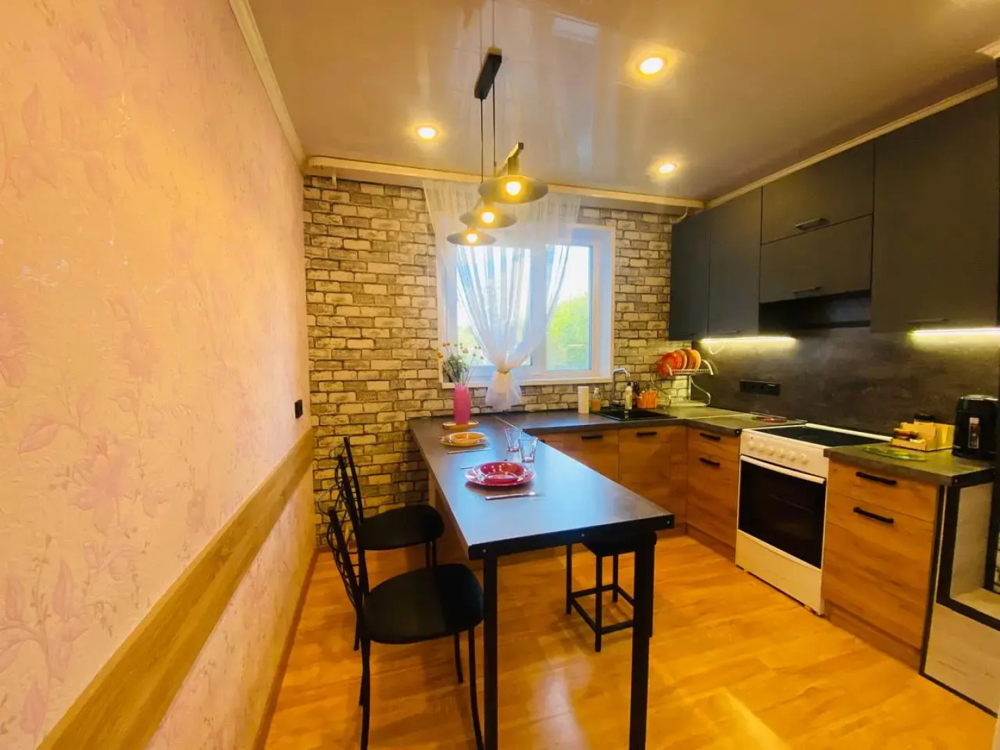 Апартаменты на Северном проезде 8