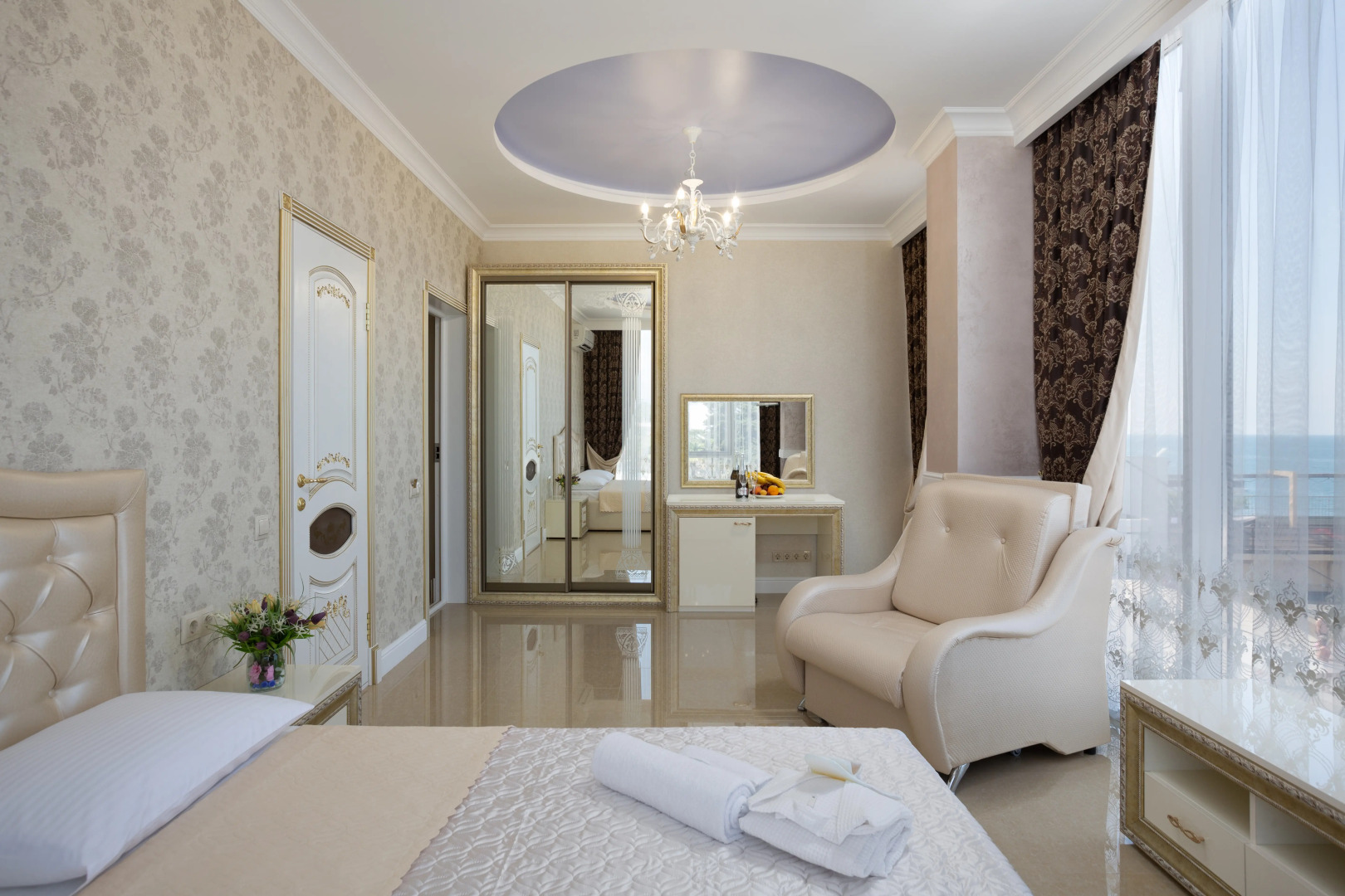 Отель Tropicana